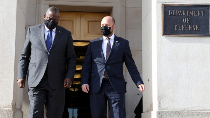 Verteidigungsminister Naď im Pentagon empfangen