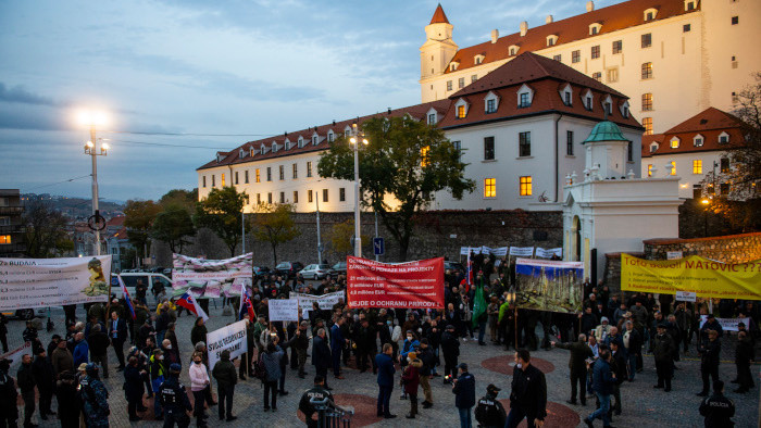 People gather in front of Parliament due to National Parks Reform