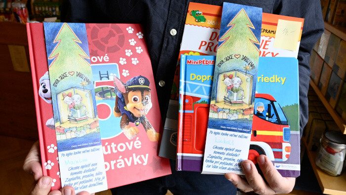 In Trenčín öffnet man Herzen und schenkt Bücher