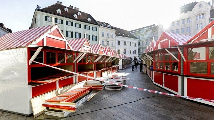 Weihnachtsmarkt abgesagt, Weihnachtsfest angekündigt 