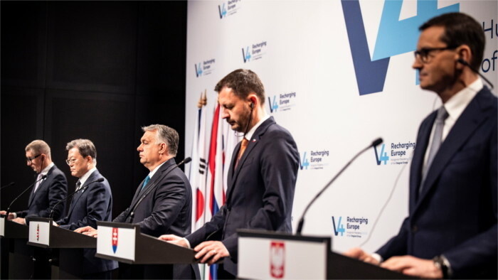 Primeros ministros del V4 se reunirán este martes en Budapest