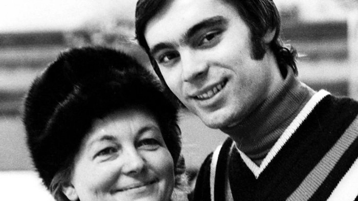 Legendary figure skating coach Múdra passes