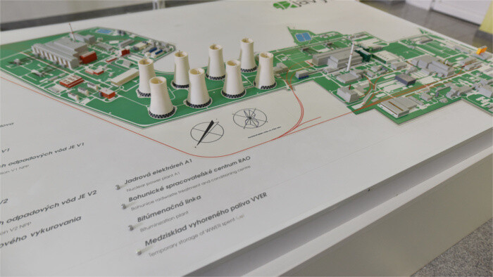 Al lado de los bloques desactivados de la central nuclear se levantará un parque fotovoltaico