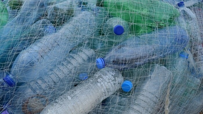 Recyklácia a zálohovanie PET fliaš 