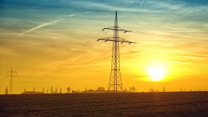 Na Spiši zostali včera stovky domácnosti bez elektriny