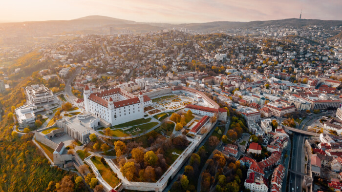 Bratislava má nový Geoportál, dáta o meste na prehľadných mapách a vizualizáciách