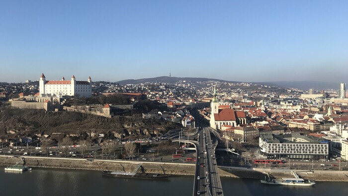 Bratislavské kultúrne leto - Augustové novinky a záver pri fontáne