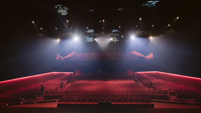 Blahoželáme teatrologičke a režisérke Anne Gruskovej