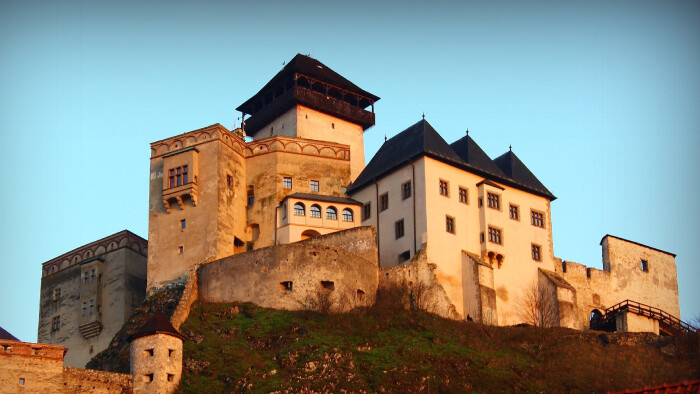 Do Trenčína sa po štyroch storočiach vracia uhorská kráľovská koruna