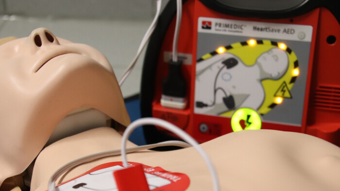 Cestujúci na hornej Nitre majú k dispozícií deväť defibrilátorov