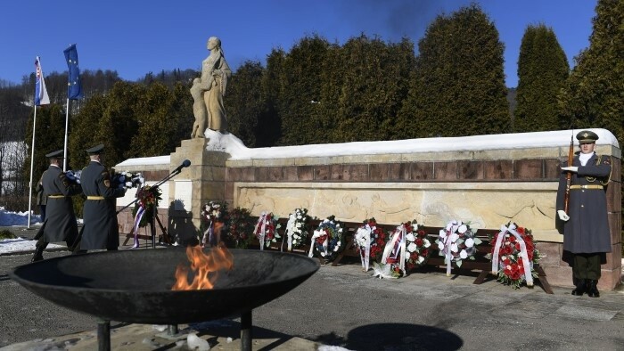 Gedenken an Massaker von Kľak und Ostrý Grúň