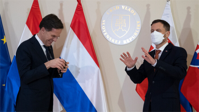 Rutte cumplimenta una visita oficial a nuestro país 