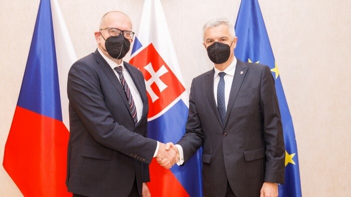 Slovakia and Czech Republic on future cooperation in international structures