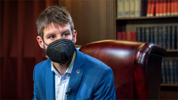 Eurodiputado eslovaco se dedicará a la cartera de democracia y derechos humanos