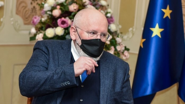 Президент СР З. Чапутова приняла в Братиславе Еврокомиссара Ф. Тиммерманса
