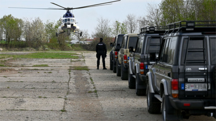 Prague is sending police officers to help at Slovak-Ukrainian border