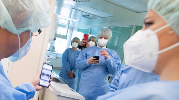 Sacado a la luz el pluriempleo de los médicos