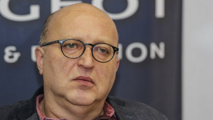 Pripravuje sa nová monografia o Romanovi Polákovi