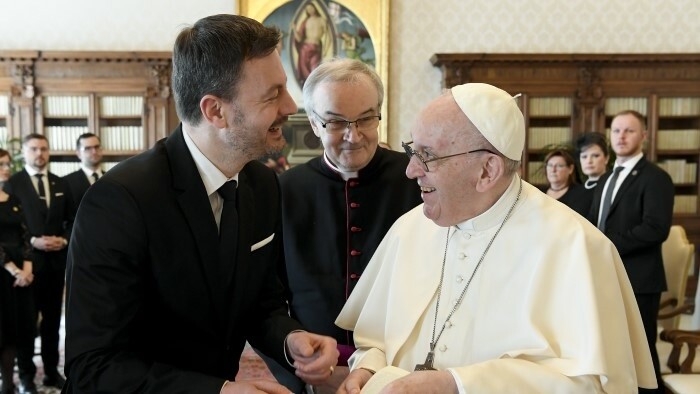 Ministerpräsident Heger sprach mit Papst Franziskus über Krieg und Frieden