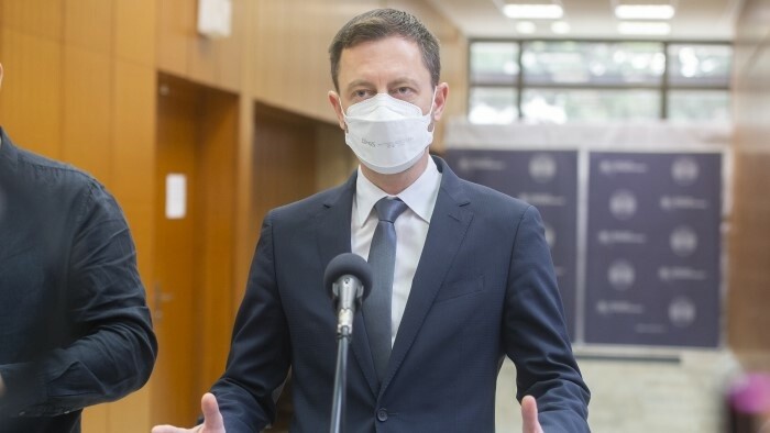 PM Heger: Sanctions against Russia Starting to Show Worth 