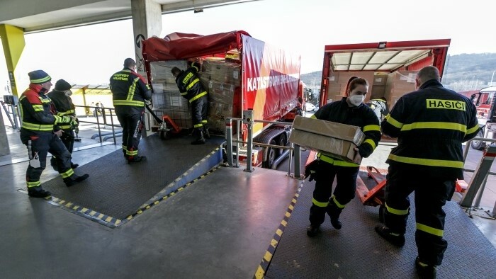 Slovak PM Heger: Humanitarian aid needs better coordination