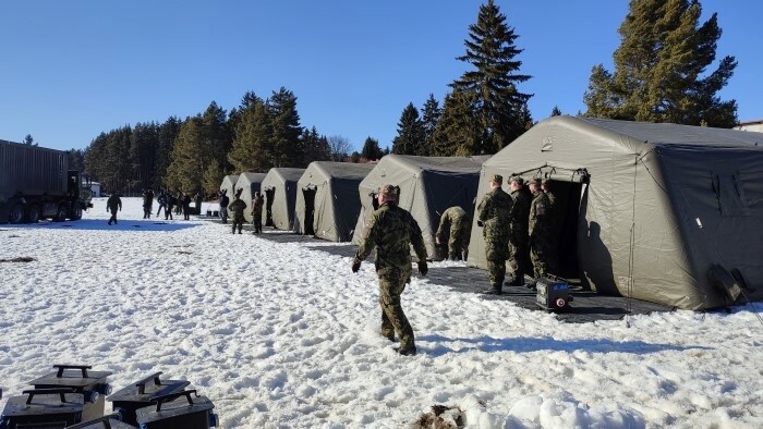 Czech soldiers building camp in Liptov Region for 400 Ukrainian refugees 