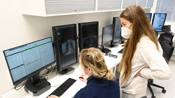 Vstup zdravotníkov z tretích krajín sa zjednoduší        