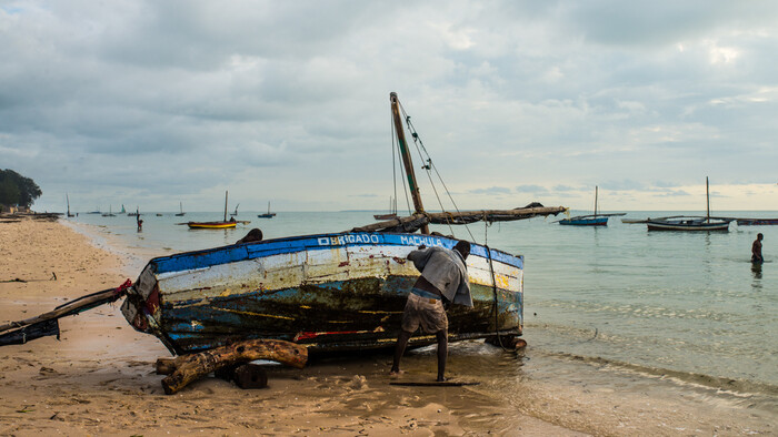 MOZAMBIQUE PLAZ TOFO A VILANCULO (2).jpg