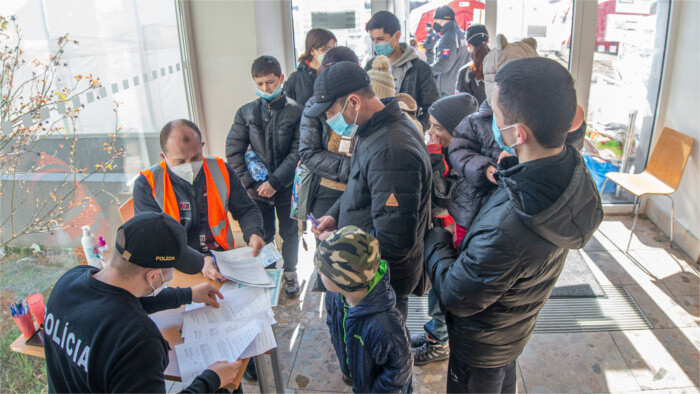Hasta ayer 360 refugiados de Ucrania habían sido contratados en el mercado laboral eslovaco 