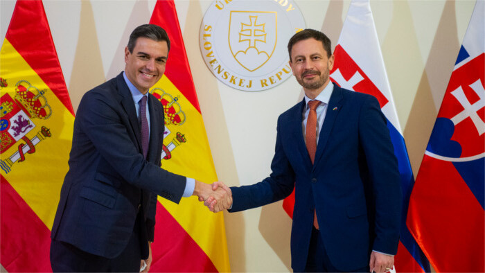 Pedro Sánchez se reúne en Bratislava con su homólogo eslovaco