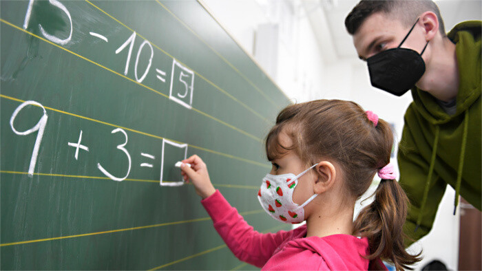Outils systémiques pour soutenir l'éducation des enfants d'Ukraine