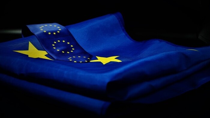 Európsky týždeň: Platby za ruský plyn v rubľoch/Prenos dát cez Atlantik