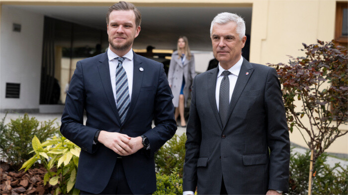 Eslovaquia y Lituania acuerdan apoyar la defensa de Ucrania 