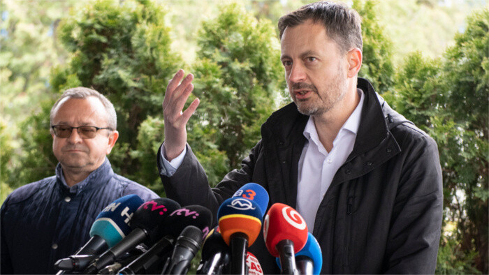 Eduard Heger regresa de Ucrania