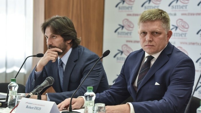 НАКА предъявила обвинения экс-премьеру Роберту Фицо