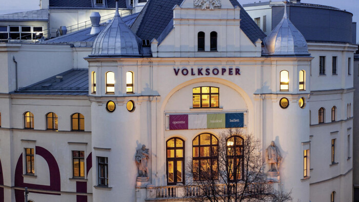 Klietka bláznov v novom spracovaní vo viedenskej Volksoper