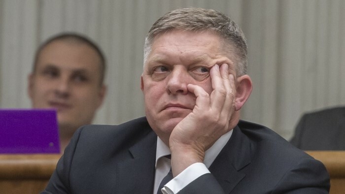 Парламент отказался удовлетворить запрос прокуратуры о Р.Фицо