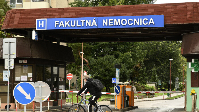 Všetky tri nemocnice, ktoré vlastní Trenčiansky samosprávny kraj, zostávajú aj naďalej v jeho rukách