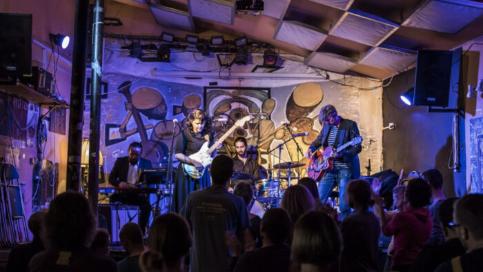 30 rokov breznianskej Bombury