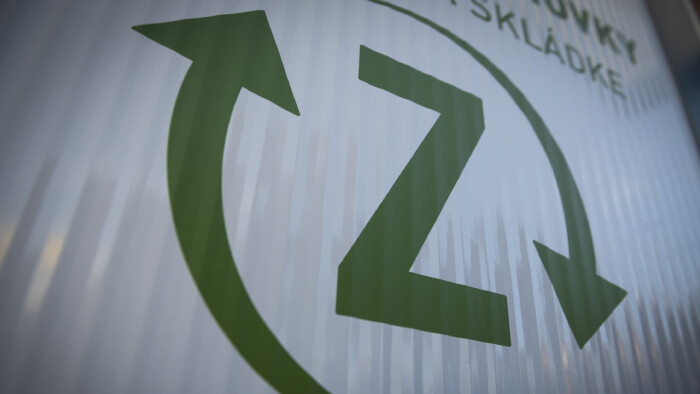 V obci Kočovce otvorili triediace centrum zálohového systému