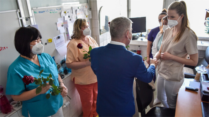 La Slovaquie s'intéresse aux médecins et aux infirmières d'Ukraine 