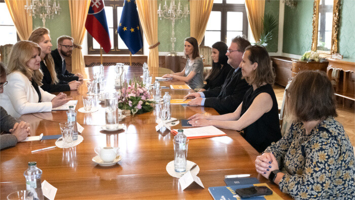 La presidenta Zuzana Čaputová agradeció a los representantes de las ONG la ayuda que prestan al Estado