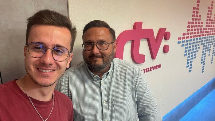 Oplatí sa študovať na vysokej škole aj dnes? | Na jednej vlne