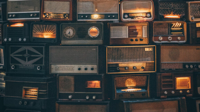 Rádio Devín slávi jubileum novou reláciou Devín ušami dejín