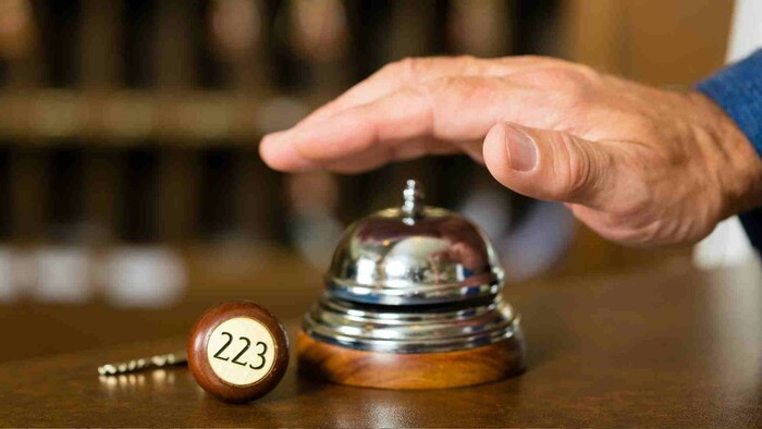 Ukrajinci ubytovaní v hoteloch alebo penziónoch a blížiaca sa letná sezóna