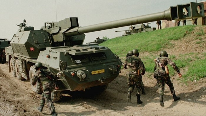 Slovakia signs contract for supplying Ukraine with 8 Zuzana howitzers