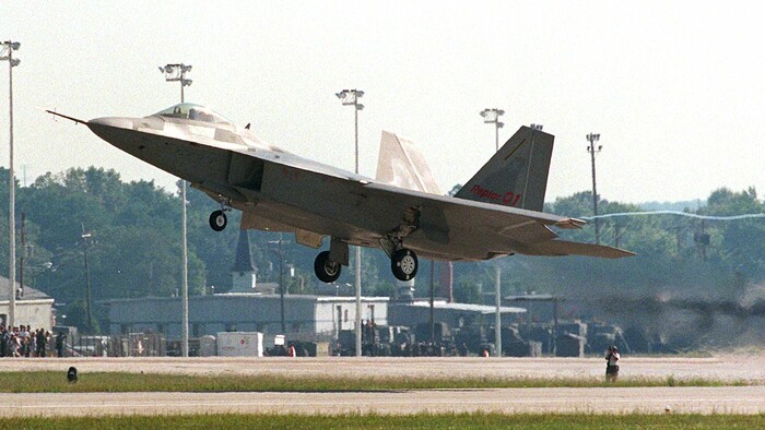 Dôležitou súčasťou ukrajinskej armády sú aj leteckí navádzači