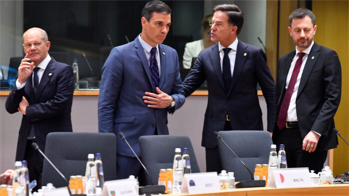 Heger destaca la importancia de conceder a Ucrania el estatus de país candidato a la adhesión a la UE 