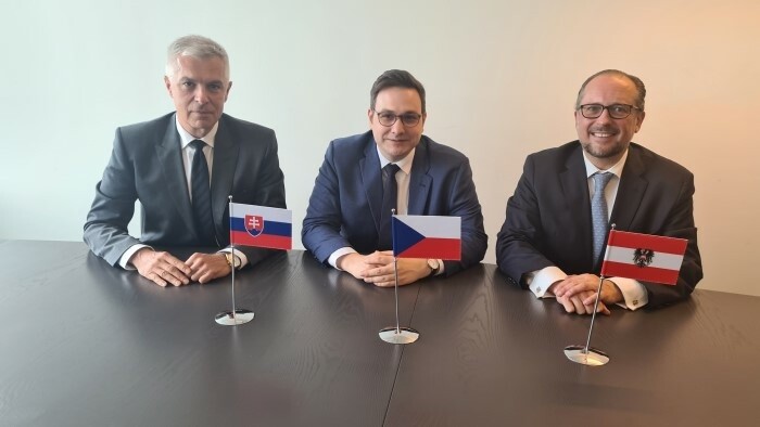 Словакия приняла на себя председательство в Славковском формате