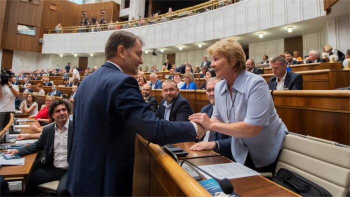 Poslanci prelomili veto